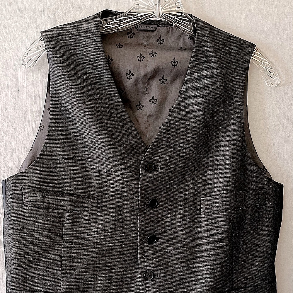 VEST Black-Gray